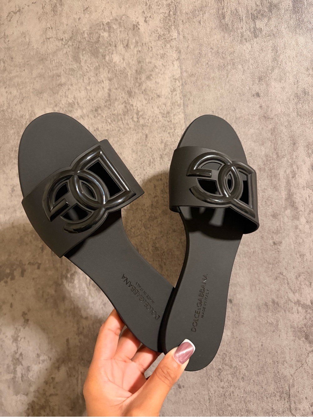 Dolce & Gabbana Black Logo Slide Sandals with Raised Emblem